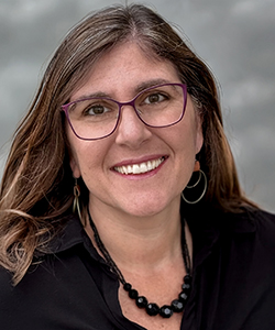 Sabrina Habib headshot